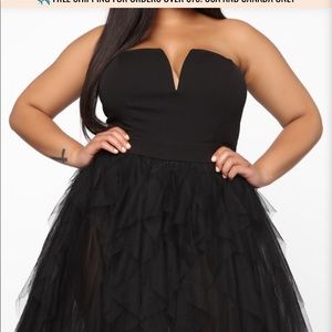 Fashion Nova Dresses - Dress worn once. Fashion Nova Dresses - Dress worn once.
